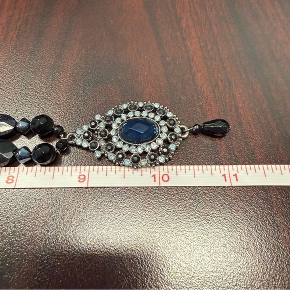 Avon midnight blue NIB Vintage-Inspired Silver and Blue Filigree Necklace 2006 - Picture 5 of 6